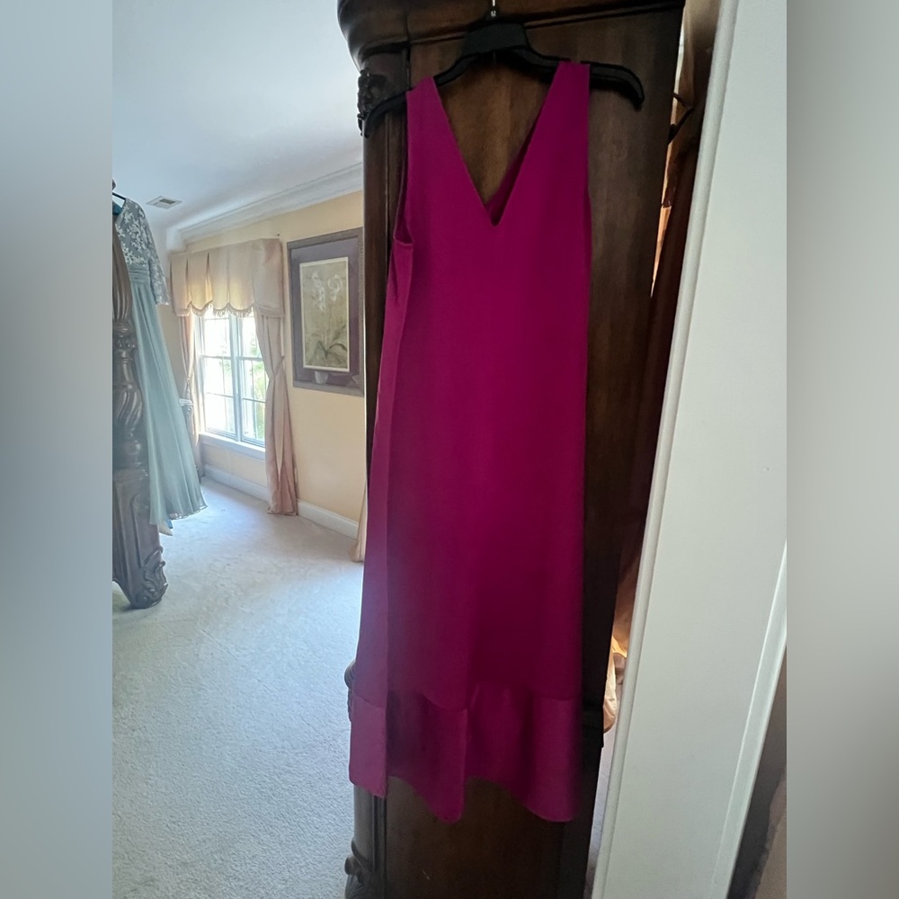 Anne Klein Magenta Sleeveless V-Neck Midi Dress